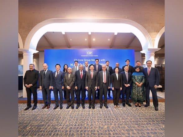 Business News | EaseMyTrip Co-founder Rikant Pitti Discusses Enhanced India-Singapore Tourism Potential with Visiting PM Wong