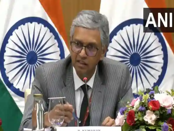 World News | Singapore Wants to Invest in MRO Facilities in Indian Civil Aviation: MEA