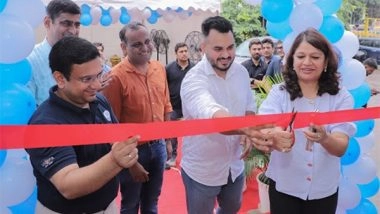 Business News | Paisabazaar Opens First Retail Store in Gurugram, Plans to Open 100 More Across India