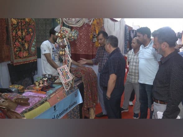 India News | J-K: 'Safalta Carnival' Exhibition Organised to Boost Young Entrepreneurs