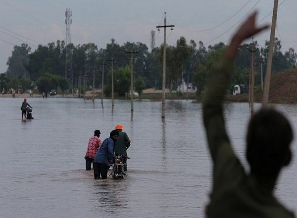 India News | Punjab Floods: PM Modi Set to Visit Gurdaspur on Sept 9, Neighbouring States Extend Aid Amid Crisis