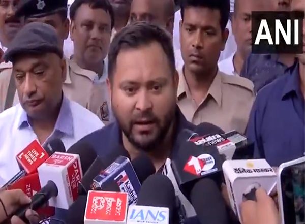 India News | NDA Government Has Made Bihar the Main Hub of Unemployment and Migration: Tejashwi Yadav