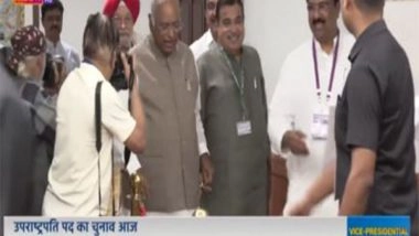India News | Nitin Gadkari, Mallikarjun Kharge Cast Vote in Vice Presidential Elections