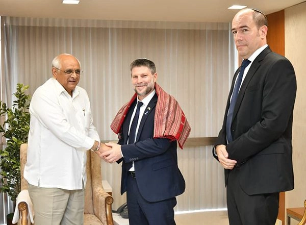 India News | Israel FM Bezalel Smotrich Meets Gujarat CM, Discusses Investment and India-Israel Cooperation