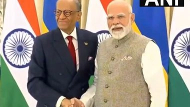 World News | PM Modi Meets Mauritius PM Ramgoolam in Varanasi