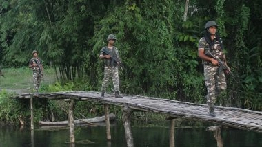 India News | SSB Intensifies Patrolling on Nepal Border Areas to Curb Infiltration of Jail Escapees from Neighbouring Country