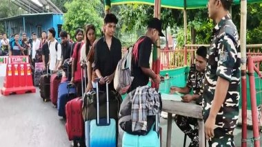 India News | Bengal Police Sets Up Helpline Desk at India-Nepal Border to Assist Stranded Tourists