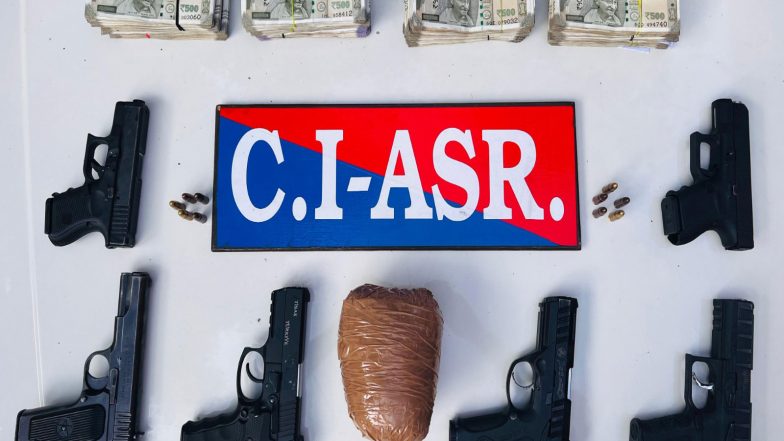 India News | Punjab Police Bust Cross-border Arms Smuggling Module Linked to Pakistan, 5 Operatives Held