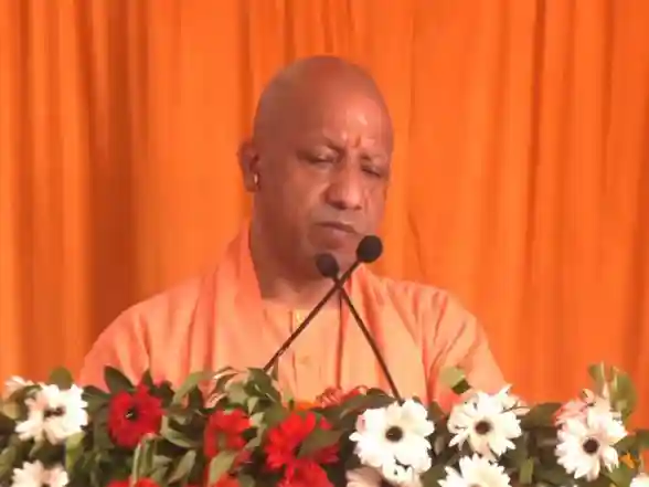 India News | UP: CM Yogi Pays Tribute to Jagadguru Ramanandacharya Ji on His 17th Death Anniversary