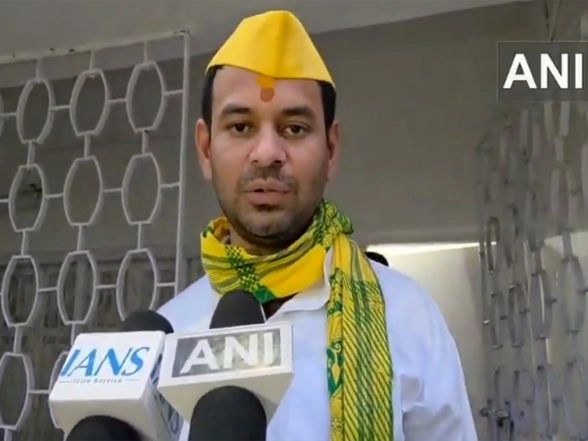 LatestLY - Politics - News Image