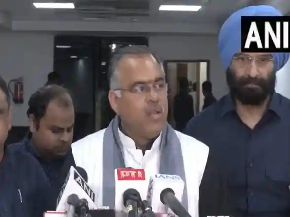 India News | Trader Organisations in Delhi to Conduct Thanksgiving Ceremony in 70 Locations Following GST Overhaul: BJP's Tarun Chugh