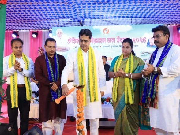 LatestLY - Politics - News Image