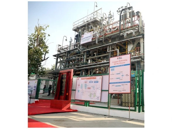 LatestLY - Business - News Image