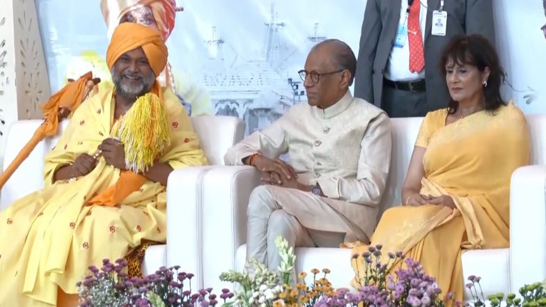 World News | Mauritius PM Navinchandra Ramgoolam Visits Bramarishi Ashram in Tirupati