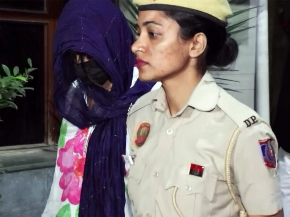 LatestLY - Politics - News Image