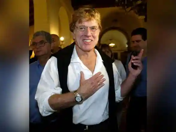 Entertainment News | Robert Redford Passes Away: Bollywood Celebrities Pay Heartfelt Tributes to Oscar-winning Actor