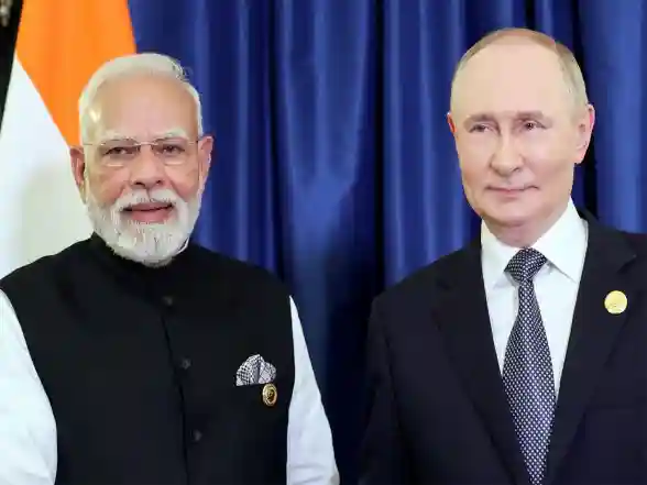 World News | PM Modi, President Putin Discuss Bilateral Agenda in Run Up to 23rd India-Russia Annual Summit Later This Year