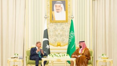 World News | Saudi Arabia, Pakistan Ink Defence Agreement Stating 'attack on Either to Be Considered Attack on Both'