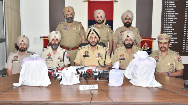 India News | Punjab Police Busts Drug Cartel, Two Women Among Six Arrested with 9 Kg Heroin in Amritsar