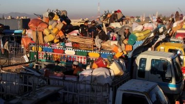 World News | Repatriation of Afghan Refugees Resumes at Chaman Border After Deadly Blast