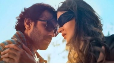 Business News | Why Aankhon Ki Gustaakhiyan Stands Out in the List of Romantic Movies on ZEE5?