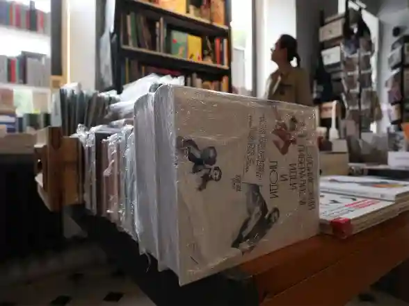 World News | Latvia Plans Higher VAT on Russian-language Publications from 2026