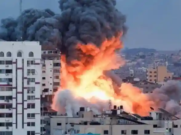 World News | Israeli Drone Strikes Southern Lebanon, Killing Five, Including Three Children