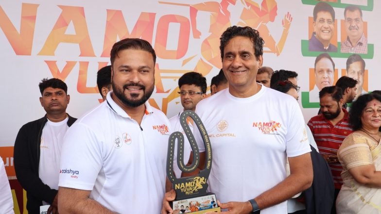 Business News | Tajinder Singh Tiwana Leads Historic NaMo Yuva Run on Mumbai's Coastal Road Promenade to Celebrate PM Modi Ji's 75th Birthday