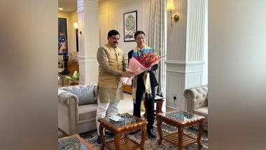 World News | MP: Singapore Consul General Meets CM, Holds Discussion on Investment Promotion in State