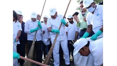 India News | Ek Din, Ek Ghanta, Ek Saath: Shramdaan Conducted at Kalindi Kunj, Under 'Swachhata Hi Seva' Initiative