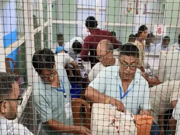 LatestLY - Politics - News Image