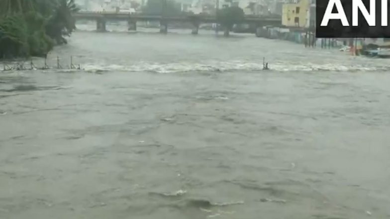 India News | Hyderabad: Heavy Rains Flood Bus Station, Residential Colonies; NDRF Rescues Stranded Commuters, Residents Appeal for Help