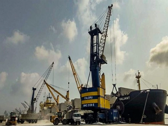 LatestLY - Business - News Image