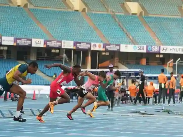 Sports News | Norwegian Kashafali Braves Humid Conditions, Blazes His Way to New World Record