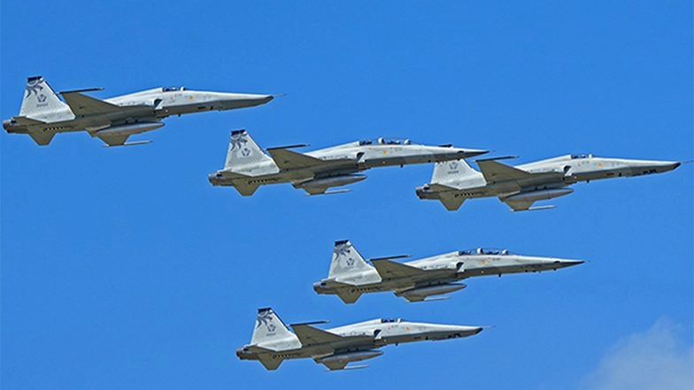 World News | Taiwan Records 8 PLA Aircraft, 8 PLAN Vessels Around Its Territory