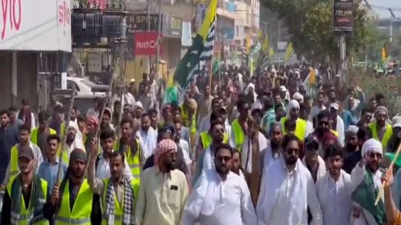 World News | From Kotli to Muzaffarabad: PoJK Rises in Widespread Protest, Two Reportedly Killed
