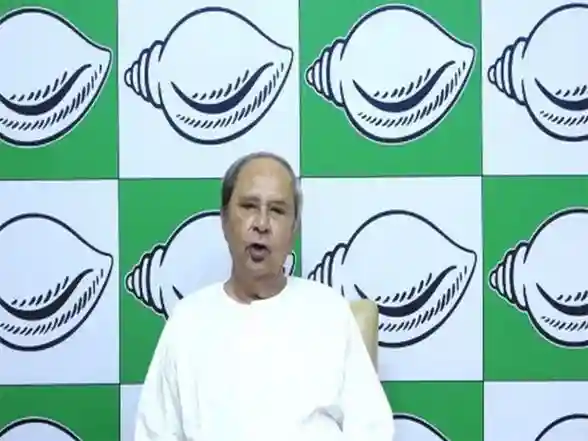 India News | BJD President Naveen Patnaik Congratulates Shirish Chandra Murmu on His Appointment as RBI Deputy Governor