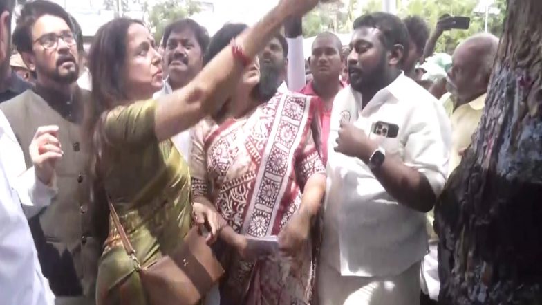 India News | NDA-BJP Delegation Reaches Karur, Inspects Stampede Site