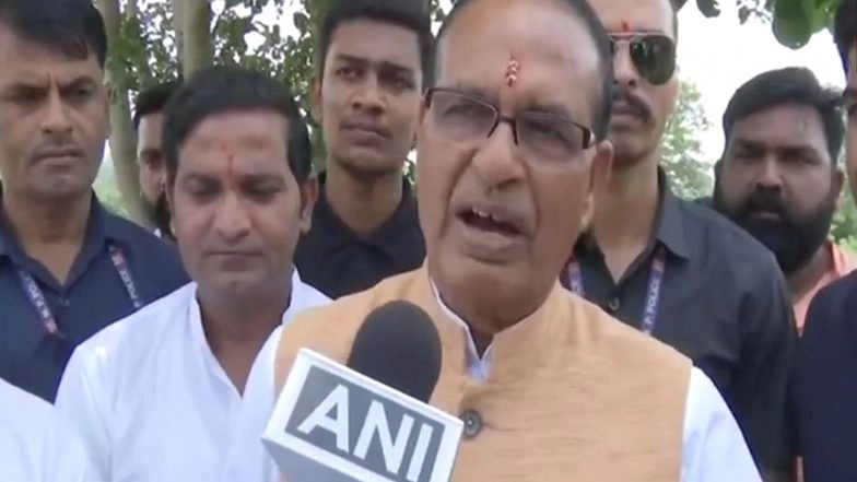 India News | Union Minister Shivraj Chouhan Announces Formation of Team Within ICAR for Sugarcane Research