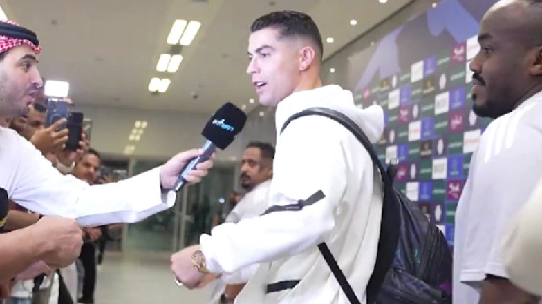'You're Not Strong...' Cristiano Ronaldo Reacts After Shaking Hands With Journalist Following Al-Nassr's Win Against Al-Ittihad in Saudi Pro League 2025-26 (Watch Video)