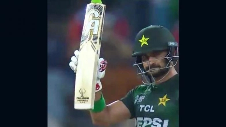 Sahibzada Farhan Avoids Gun Celebration This Time, Simply Raises His Bat to Celebrate Fifty in IND vs PAK Asia Cup 2025 Final (Watch Video)