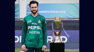 Suryakumar Yadav Skips Trophy Photoshoot, Salman Ali Agha Poses With Title Before IND vs PAK Asia Cup 2025 Final