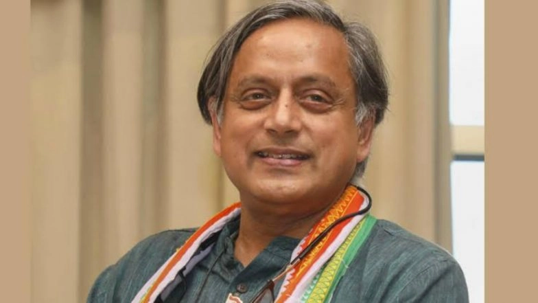 Congress MP Shashi Tharoor Names Wrong Player While Pointing Out India Missed A Trick By Not Playing Kuldeep Yadav in IND vs AUS 2nd ODI 2025, Fans React
