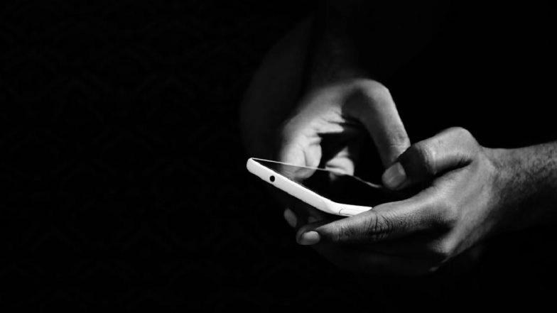 Mumbai: Man Allegedly Stalked Woman Using Over 100 SIM Cards, Harassed on Social Media for 2 Years; Case Registered