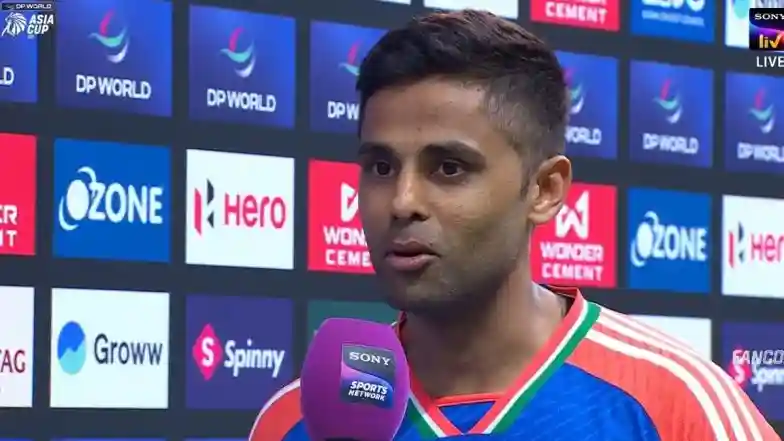 Fans Sing Happy Birthday for Suryakumar Yadav, Sanjay Manjrekar Joins in As Indian Captain Arrives at Post-Match Presentation After IND vs PAK Asia Cup 2025 Match