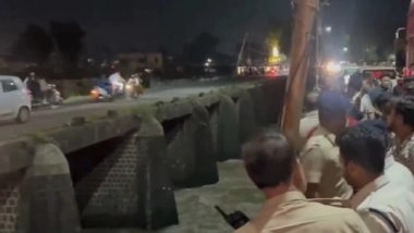 Ujjain Road Accident: 3 Police Officers Killed As Car Plunges Into Shipra River in Madhya Pradesh