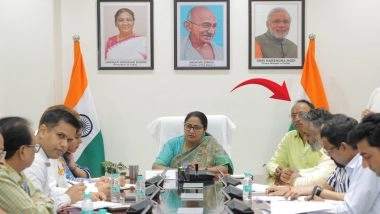 âDelhi Sarkaar Bani Phulera Panchayatâ: CM Rekha Guptaâs Husband Manish Gupta Attending Official Govt Meetings Completely Unconstitutional, Says Saurabh Bharadwaj