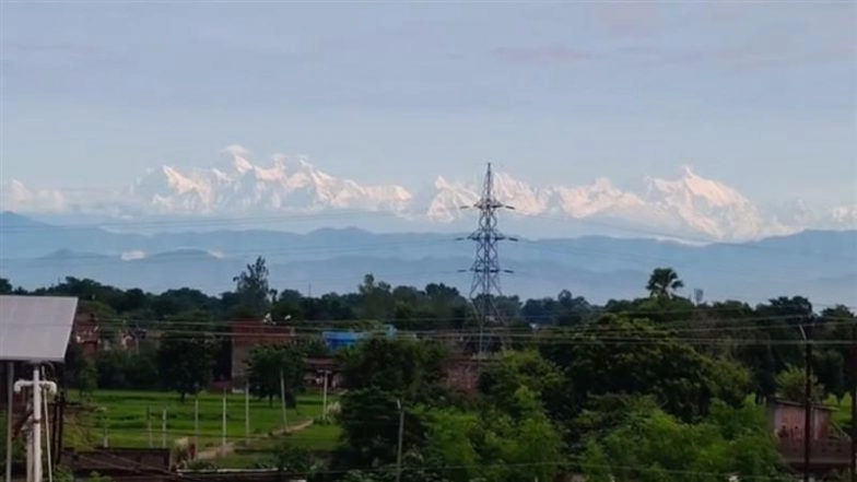 Himalayas Visible From Bihar? Stunning Video of Himalayan Wonderland From Madhubani Wins Hearts Online
