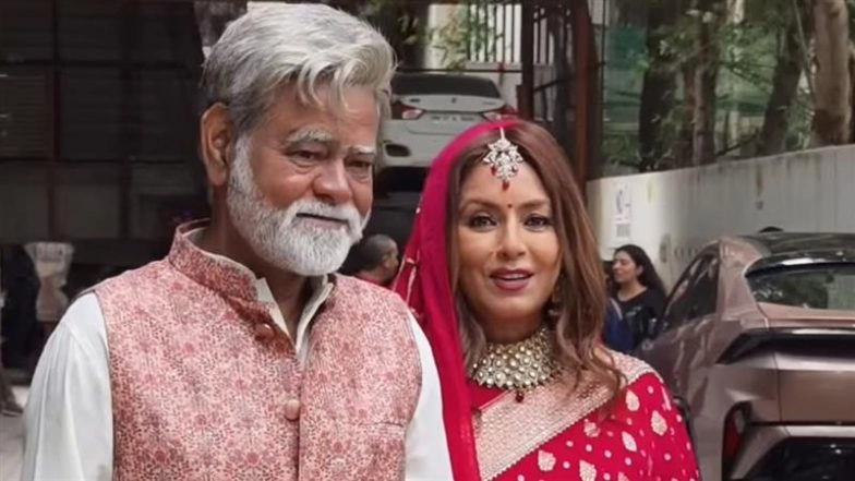 ‘Aap Log Shaadi Mein…’: Sanjay Mishra and Mahima Chaudhry ‘Wedding’ Video Viral, Actors Turn Bride and Groom for ‘Durlabh Prasad Ki Dusri Shadi’ Promotions and Pose for Paps (Watch Video)