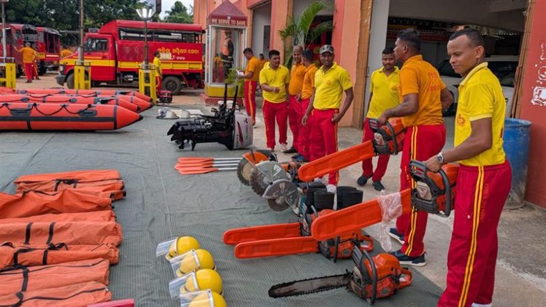 Cyclone Montha in Odisha: 123 Fire Service Units Deployed Across State Ahead of Cyclonic Storm; 8 Districts Classified As ‘Red Zones’